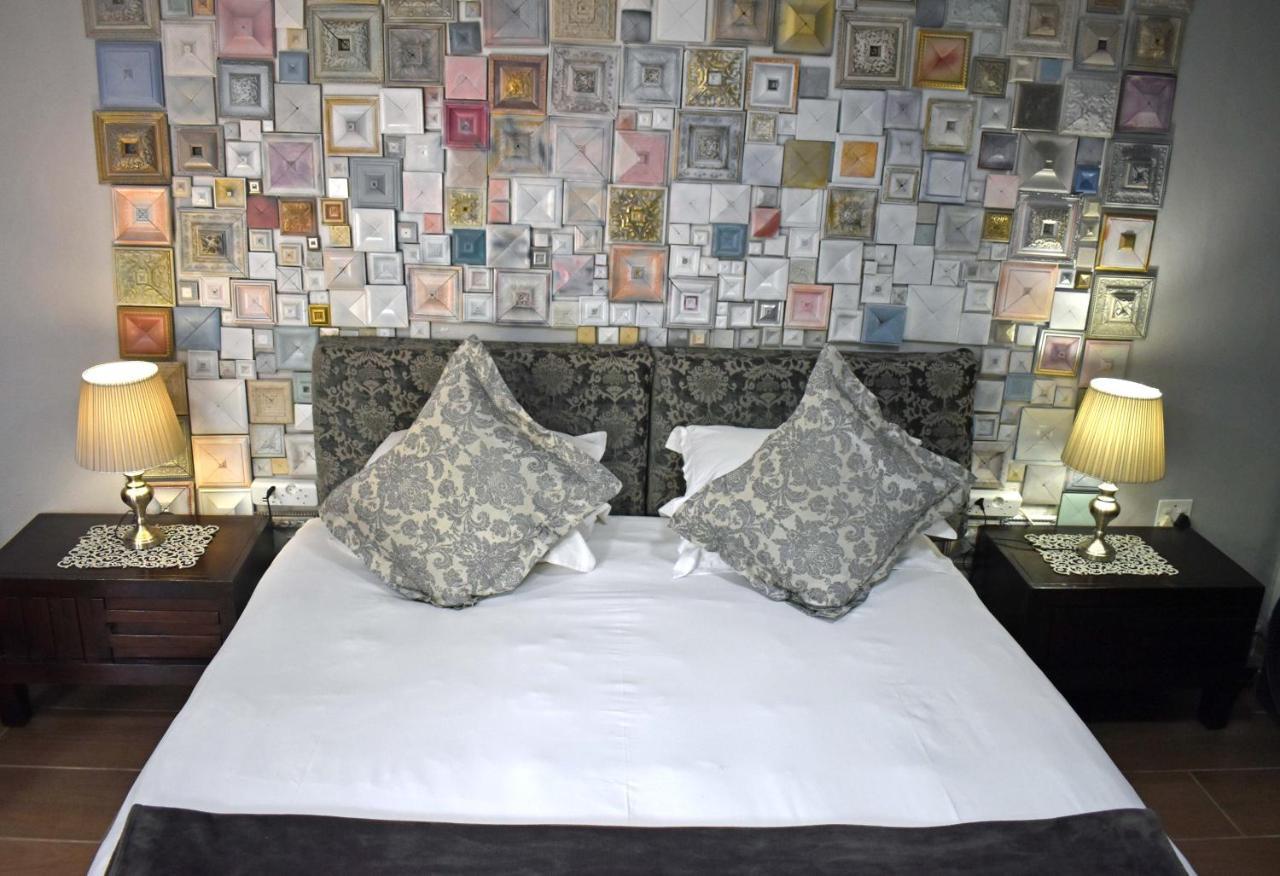 Rabbit Hole Hotel Йоханнесбург Экстерьер фото